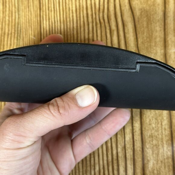 Armani Exchange A/X Hard Clam Shell Sunglass Case With Cleaning Cloth - Picture 6 of 8